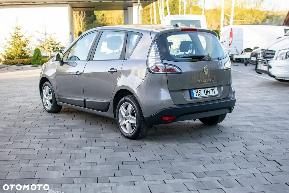 Renault Scenic - 18