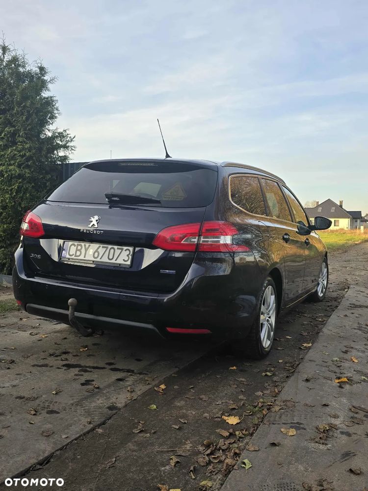 Peugeot 308 SW 1.6 BlueHDi Allure S&S - 15