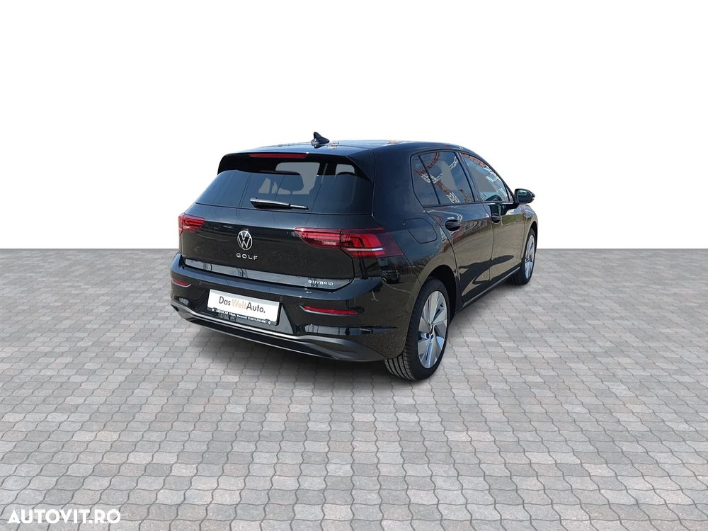 Volkswagen Golf - 5