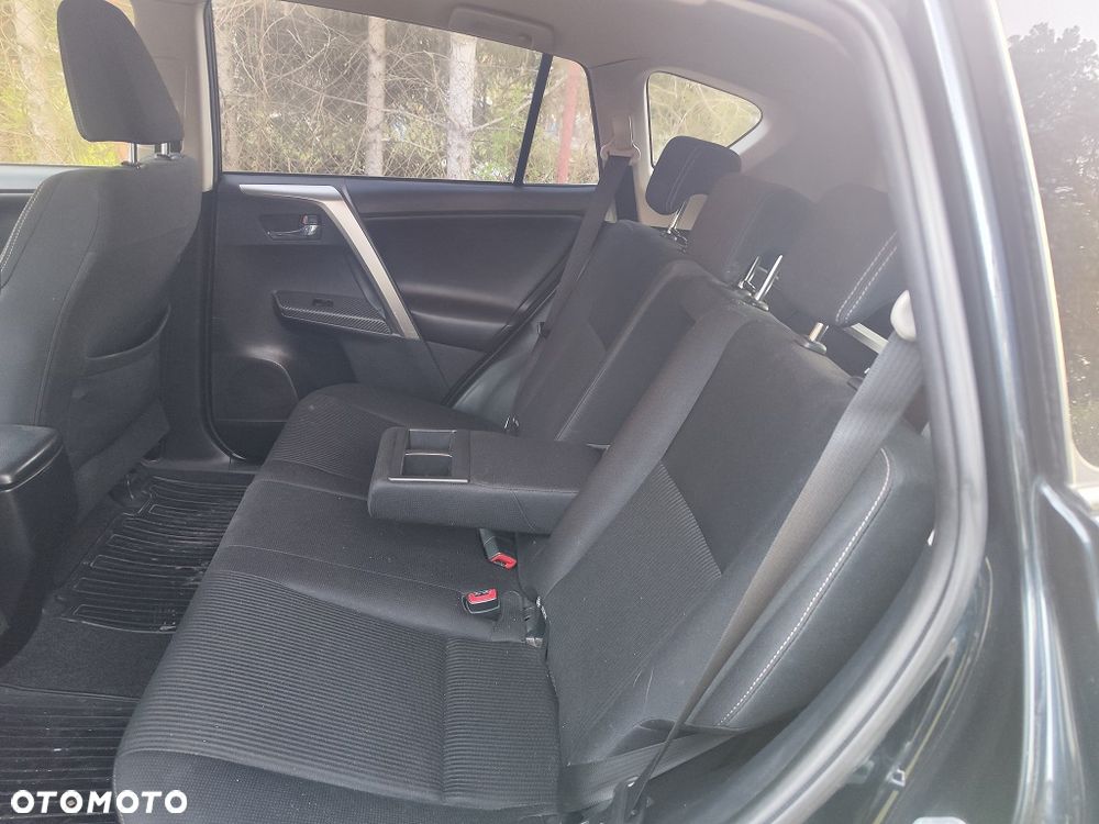 Toyota RAV4 2.0 D-4D Premium 4x2 - 10