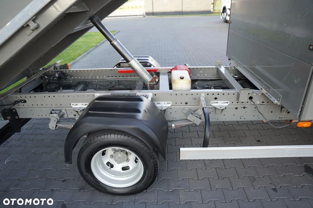 Iveco DAILY 35-120 / WYWROTKA TYLNOZSYPOWA / BLIŹNIAK / MANUAL  / SPROWADZONY - 8