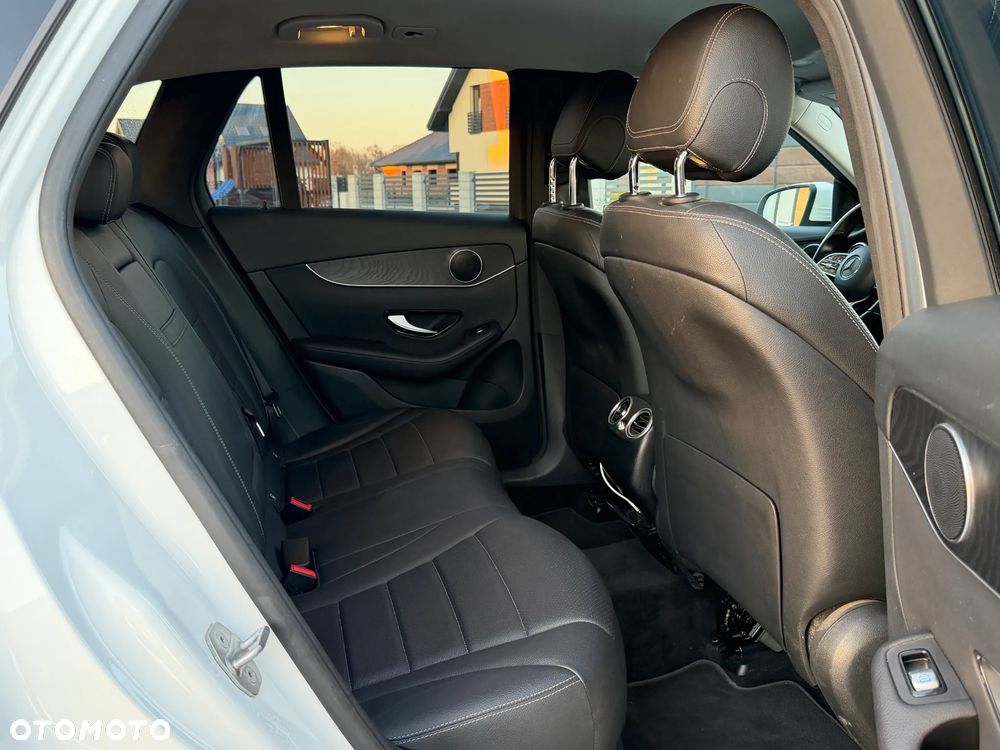 Mercedes-Benz GLC 200 d 4-Matic Business Edition - 20