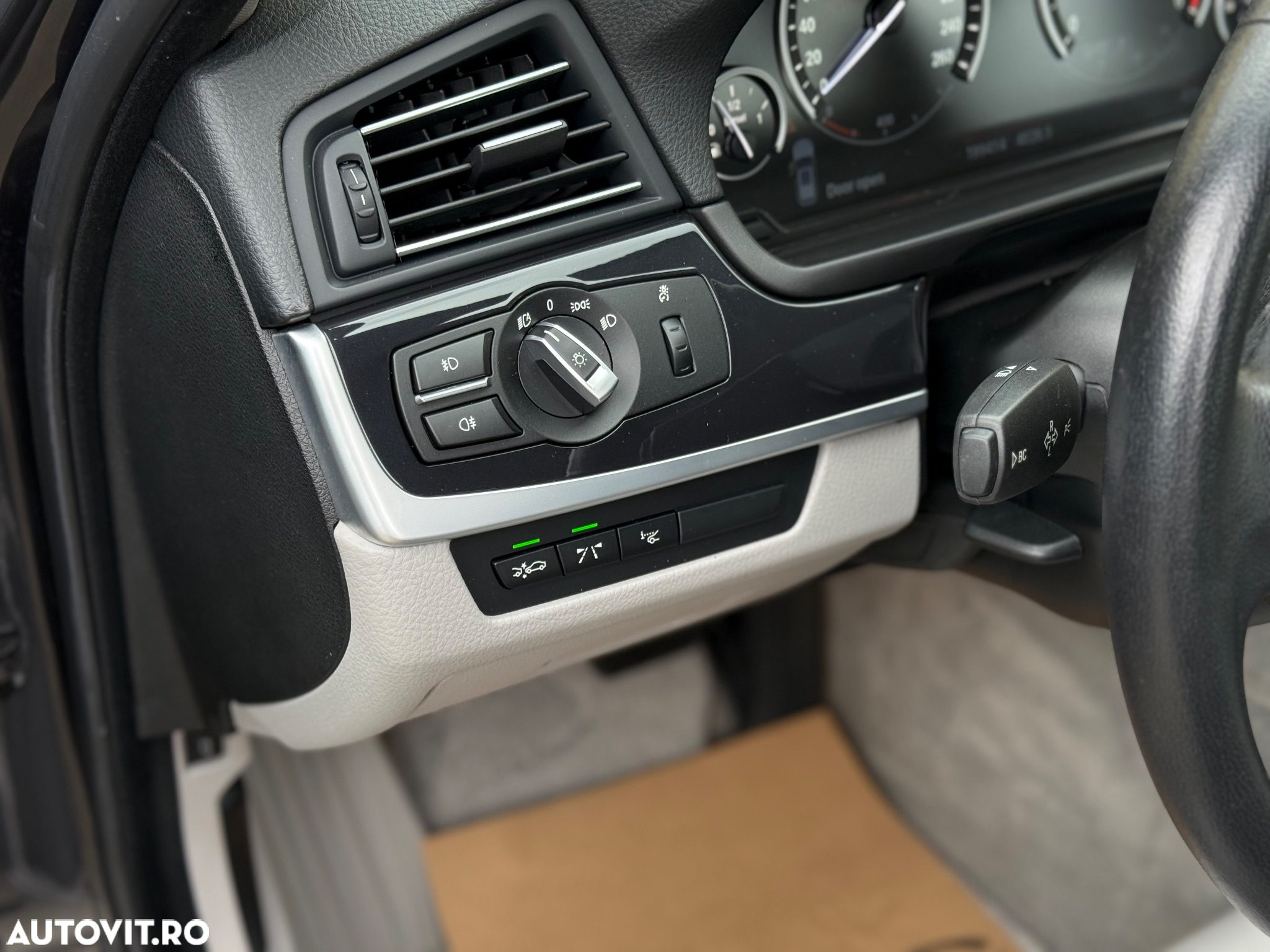 BMW Seria 5 520d Touring Aut. - 18