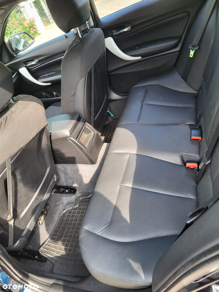 BMW Seria 1 116i - 9