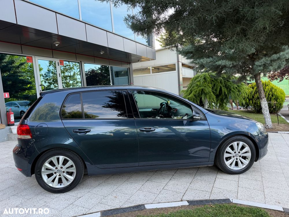 Volkswagen Golf 2.0 TDI Highline - 13