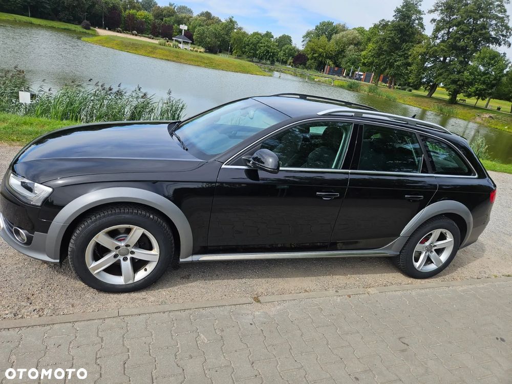Audi A4 Allroad - 4