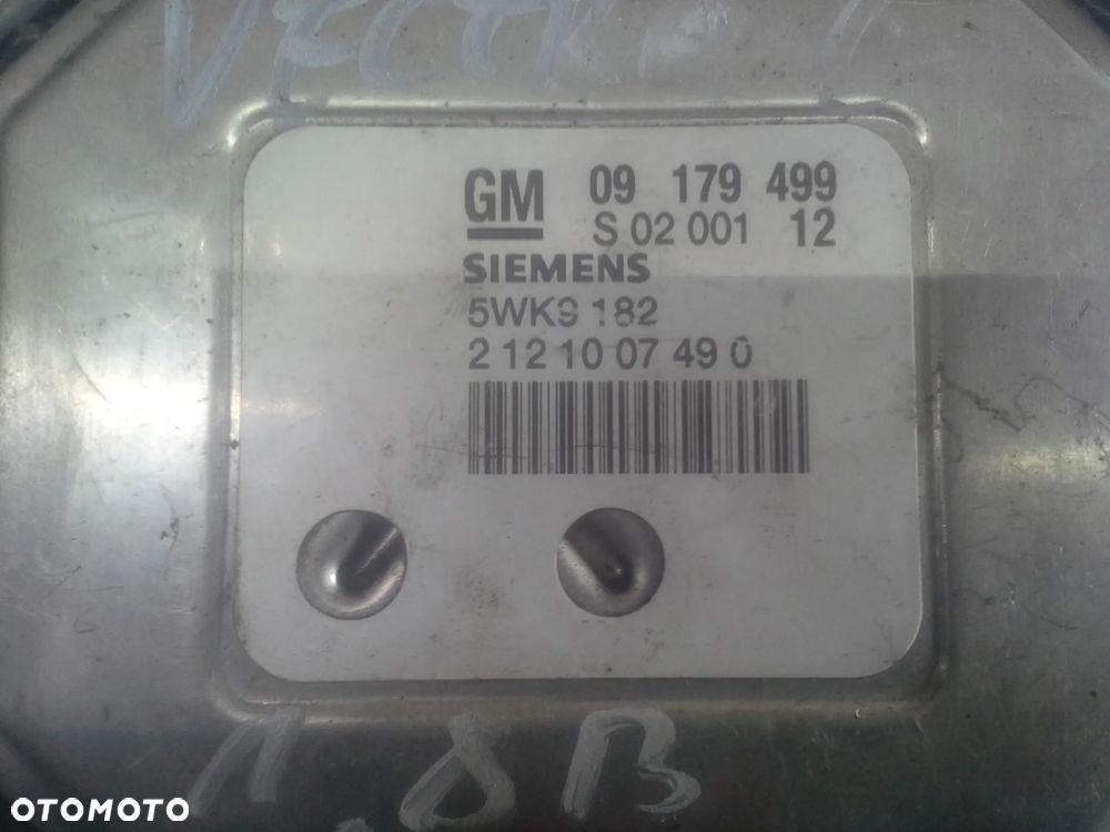 Opel Astra Vectra Zafira 1.8 16V sterownik silnika GM 09179499  5WK9181 - 7