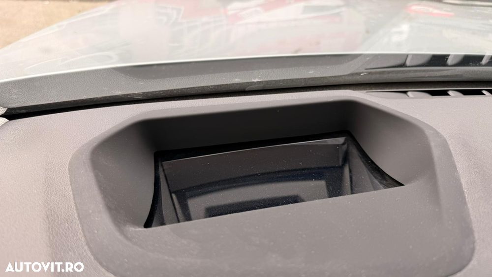 BMW Seria 5 520i Aut. Luxury Line - 30