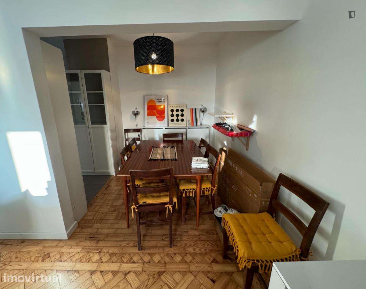 Quarto - localizado em Norton de Matos Coimbra - Grande imagem: 4/20
