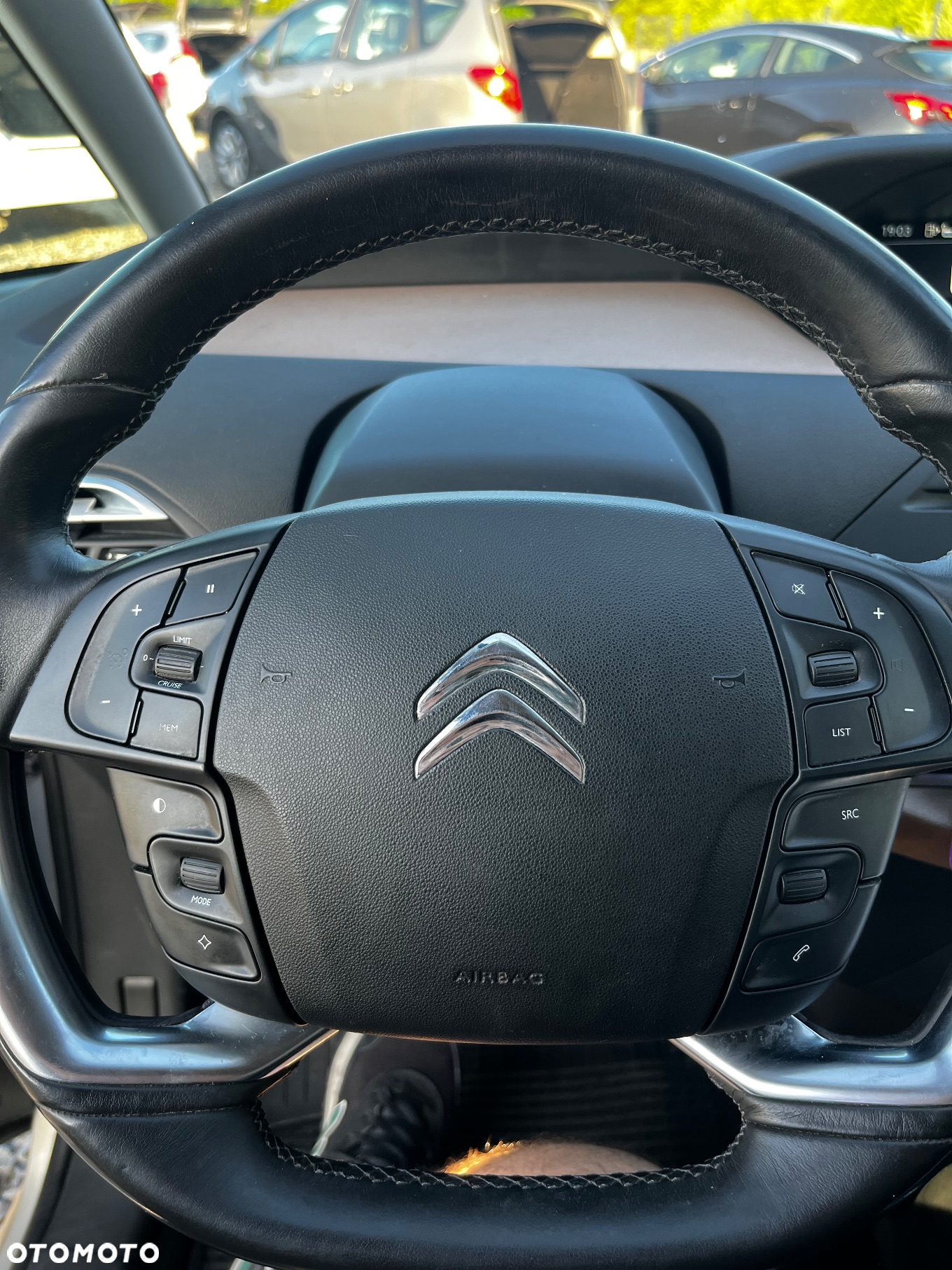 Citroën C4 Picasso e-HDi 115 Exclusive - 13