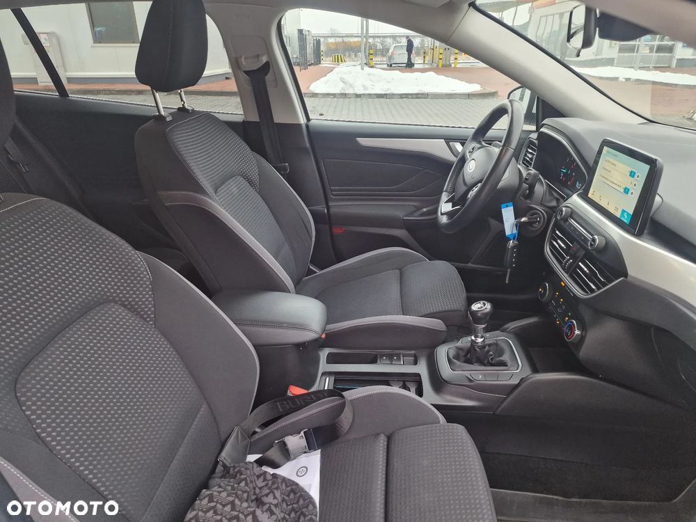 Ford Focus SW 1.5 TDCi DPF S&S - 14