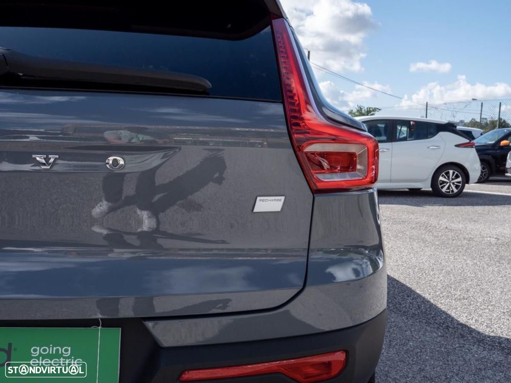 Volvo XC 40 Recharge Pro - 13