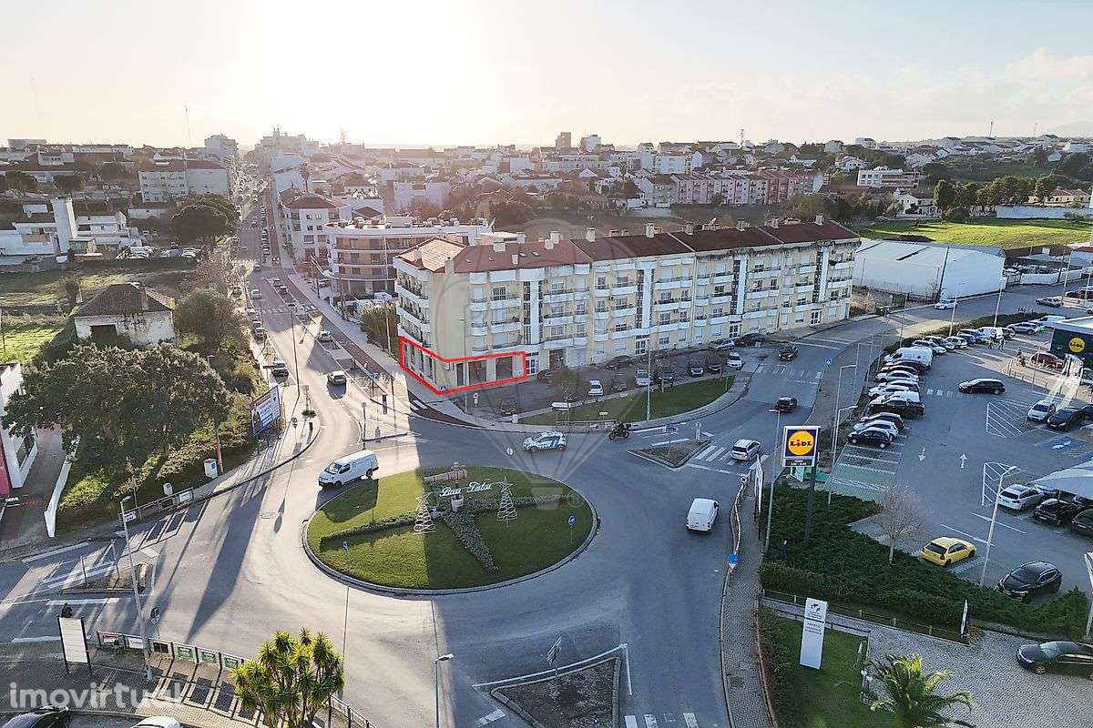 Loja  para arrendamento - Grande imagem: 3/16