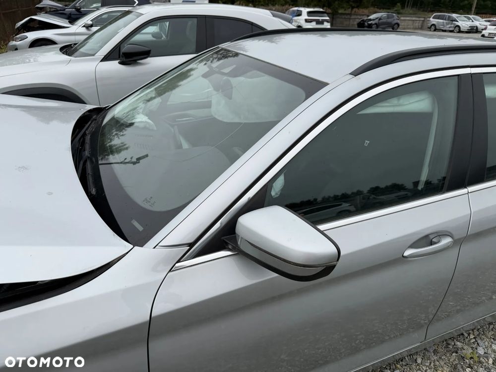 BMW Seria 5 530d xDrive Sport Line - 18