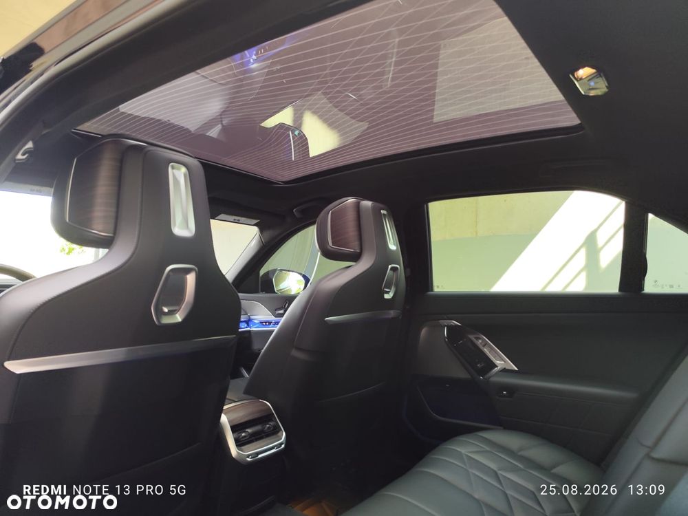 BMW Seria 7 - 21