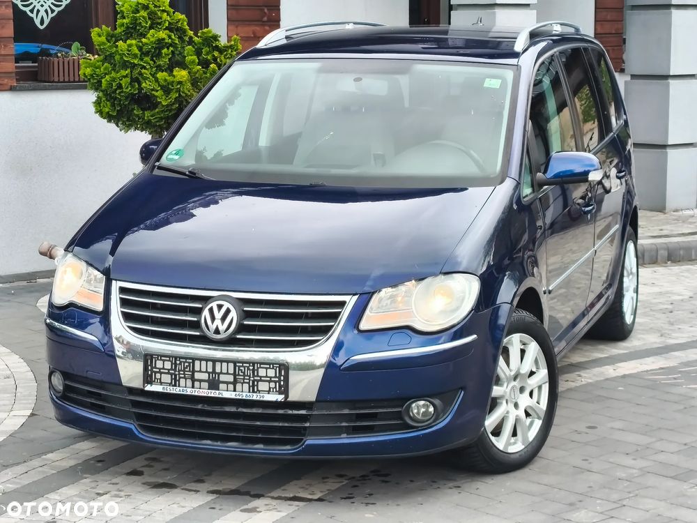 Volkswagen Touran 2.0 TDI DPF Highline - 2