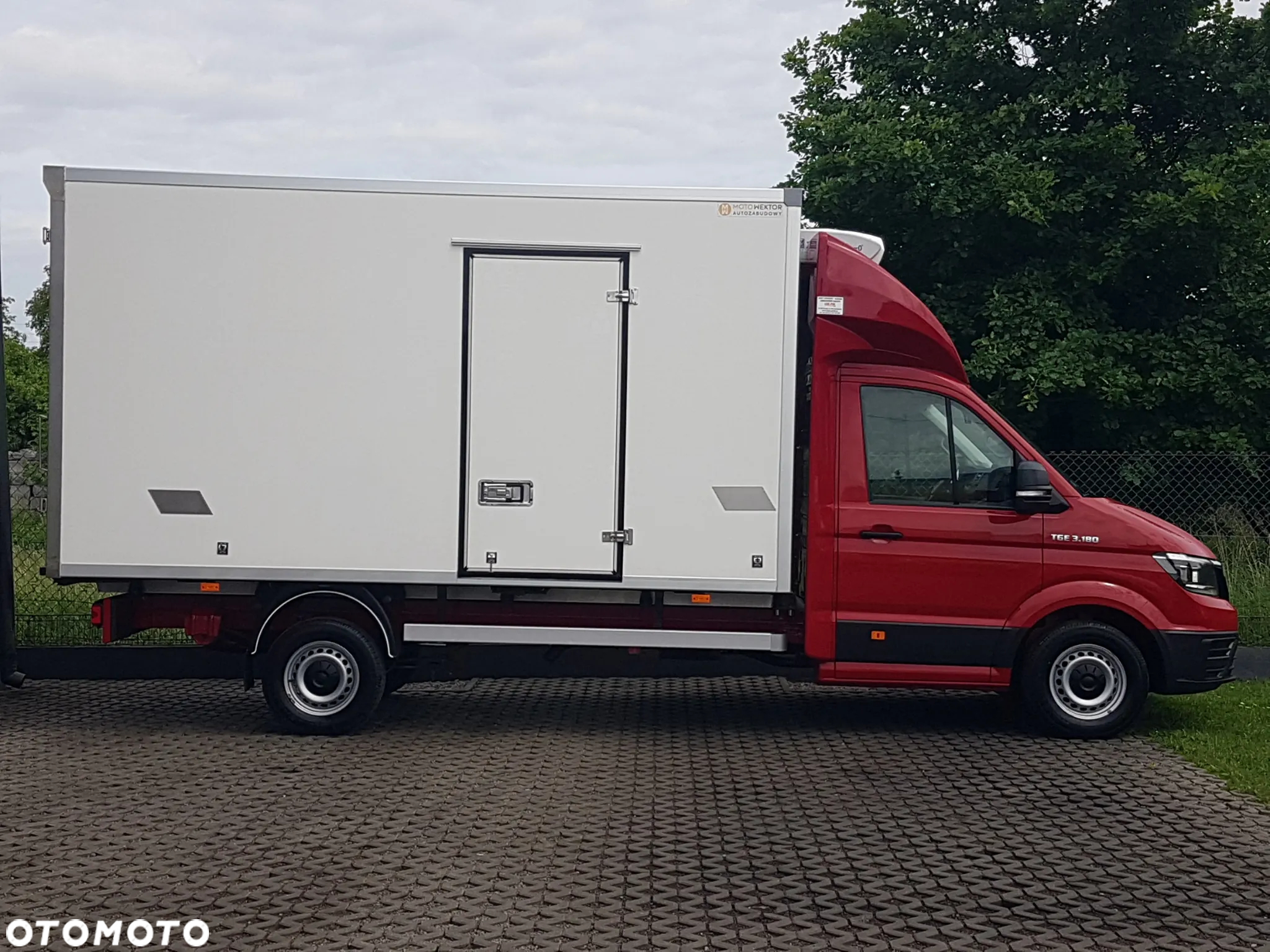 MAN TGE 3.180 8 EP CHŁODNIA AGREGAT 4,20x2,10x2,20 IZOTERMA FUNKCJA GRZANIA KLIMA DMC 3500 KG - 12