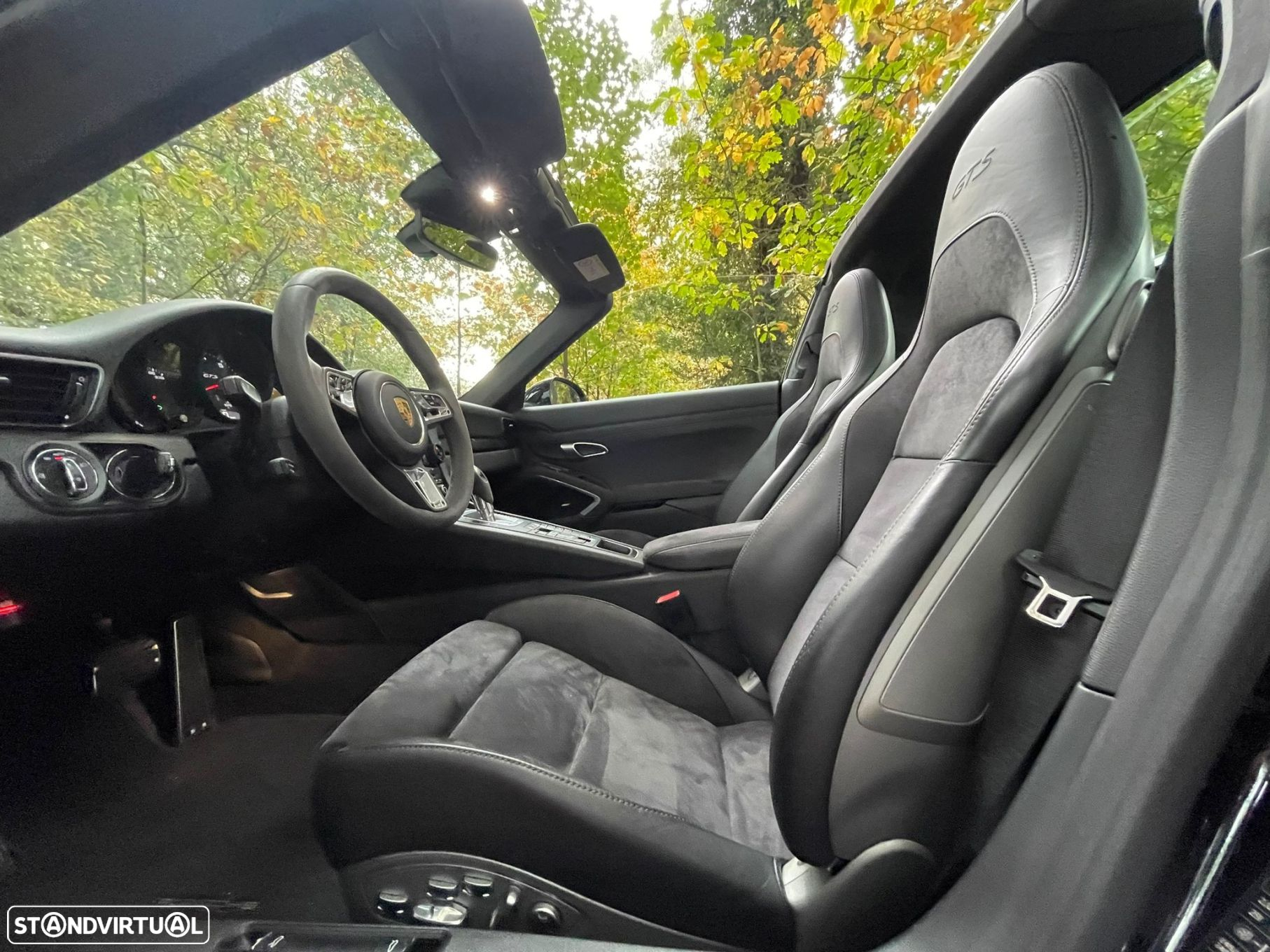 Porsche 911 (991) Targa 4 GTS PDK - 14