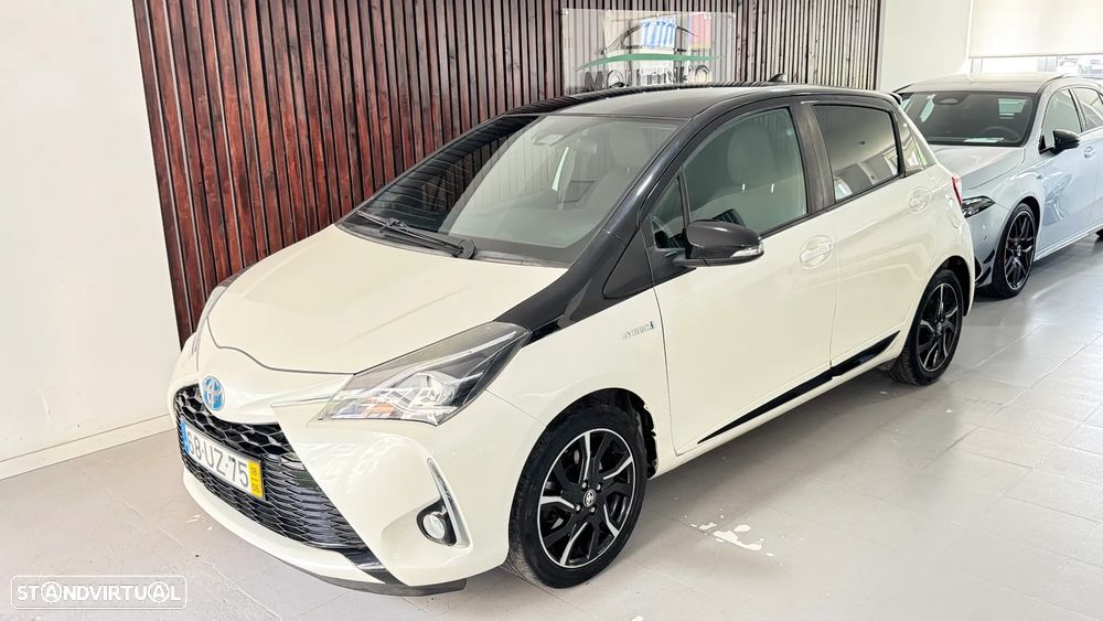 Toyota Yaris 1.5 HSD Square Collec.White - 8