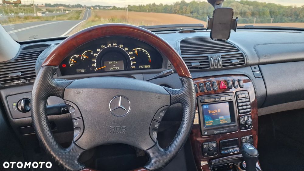 Mercedes-Benz CL 500 - 12