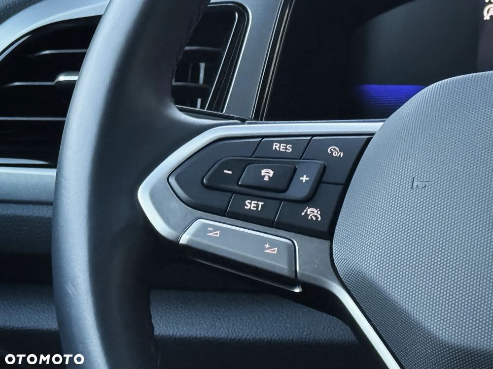 Volkswagen T-Roc 1.0 TSI Life Plus - 18