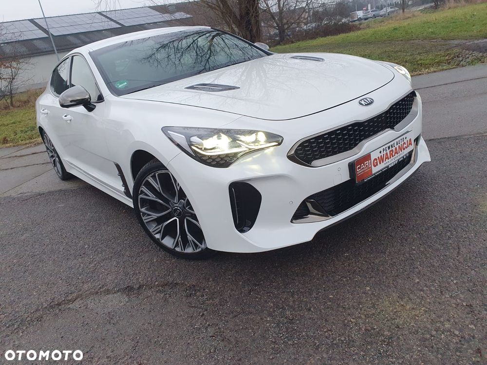 Kia Stinger 2.0 T-GDI GT Line - 1