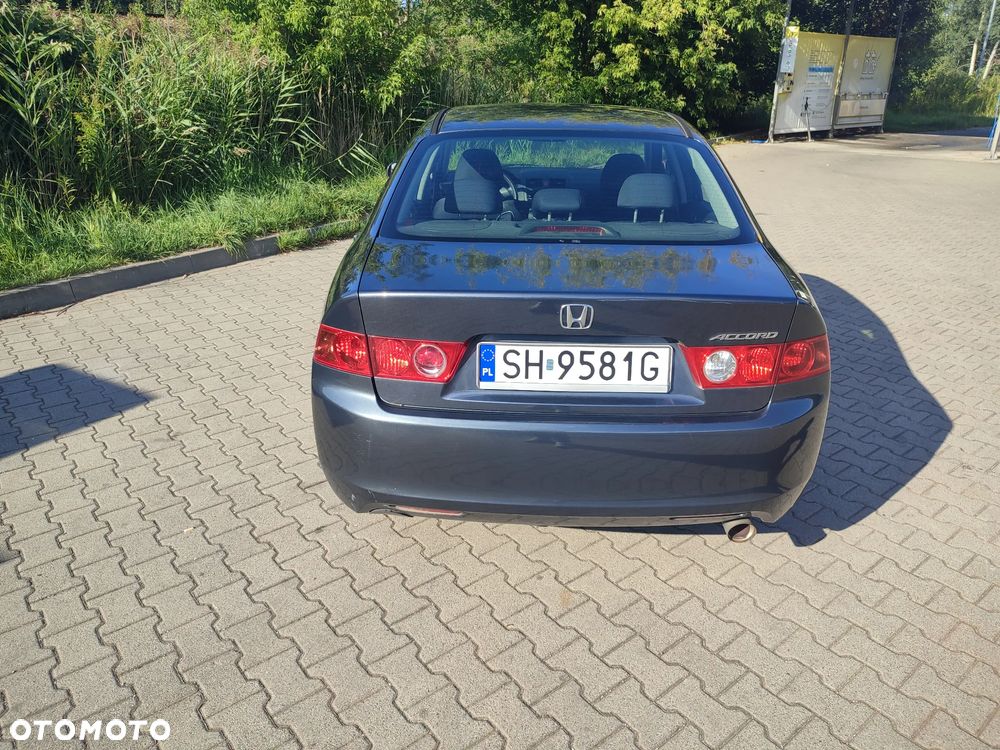 Honda Accord 2.0 Comfort - 5