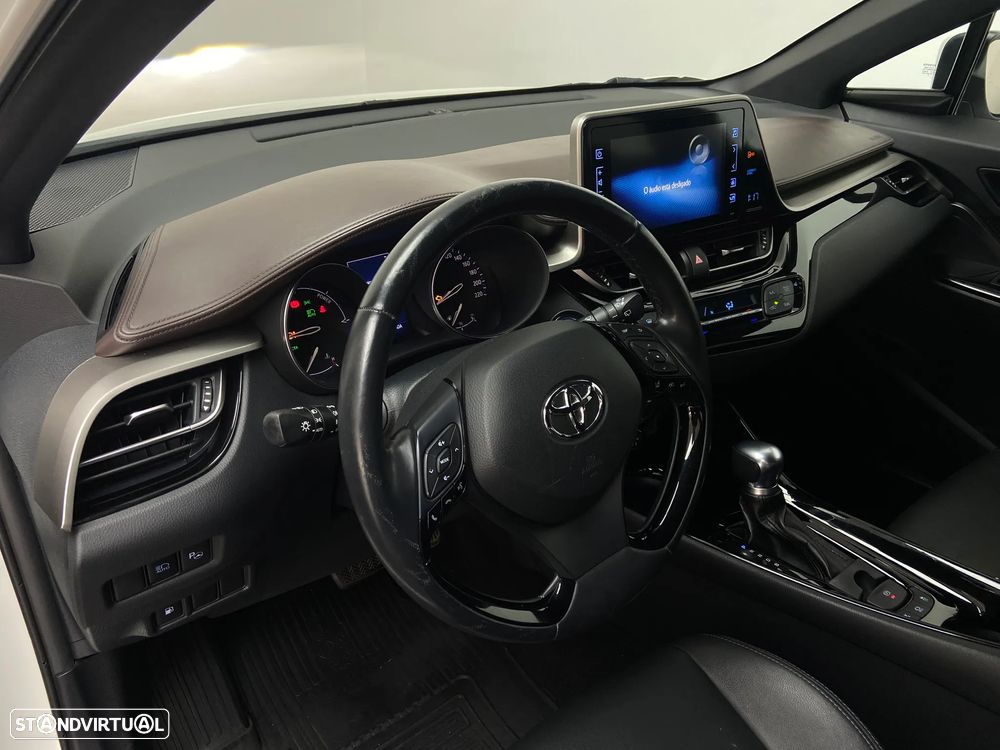 Toyota C-HR 1.8 HSD Exclusive+P.Luxury - 8