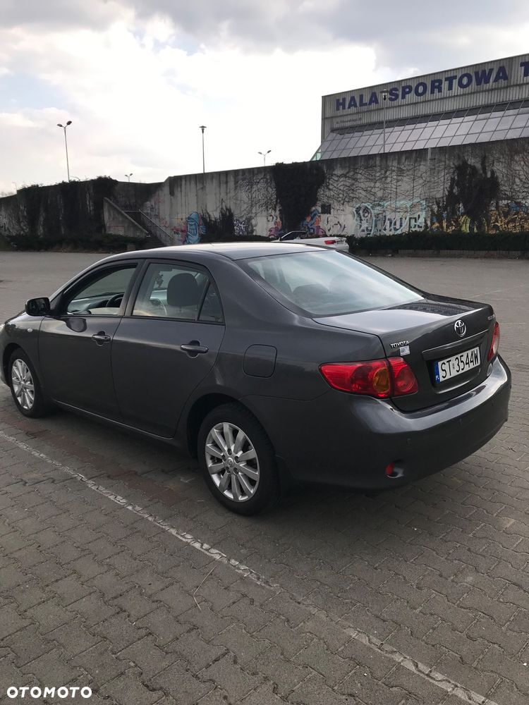 Toyota Corolla 1.4 D-4D Luna - 4