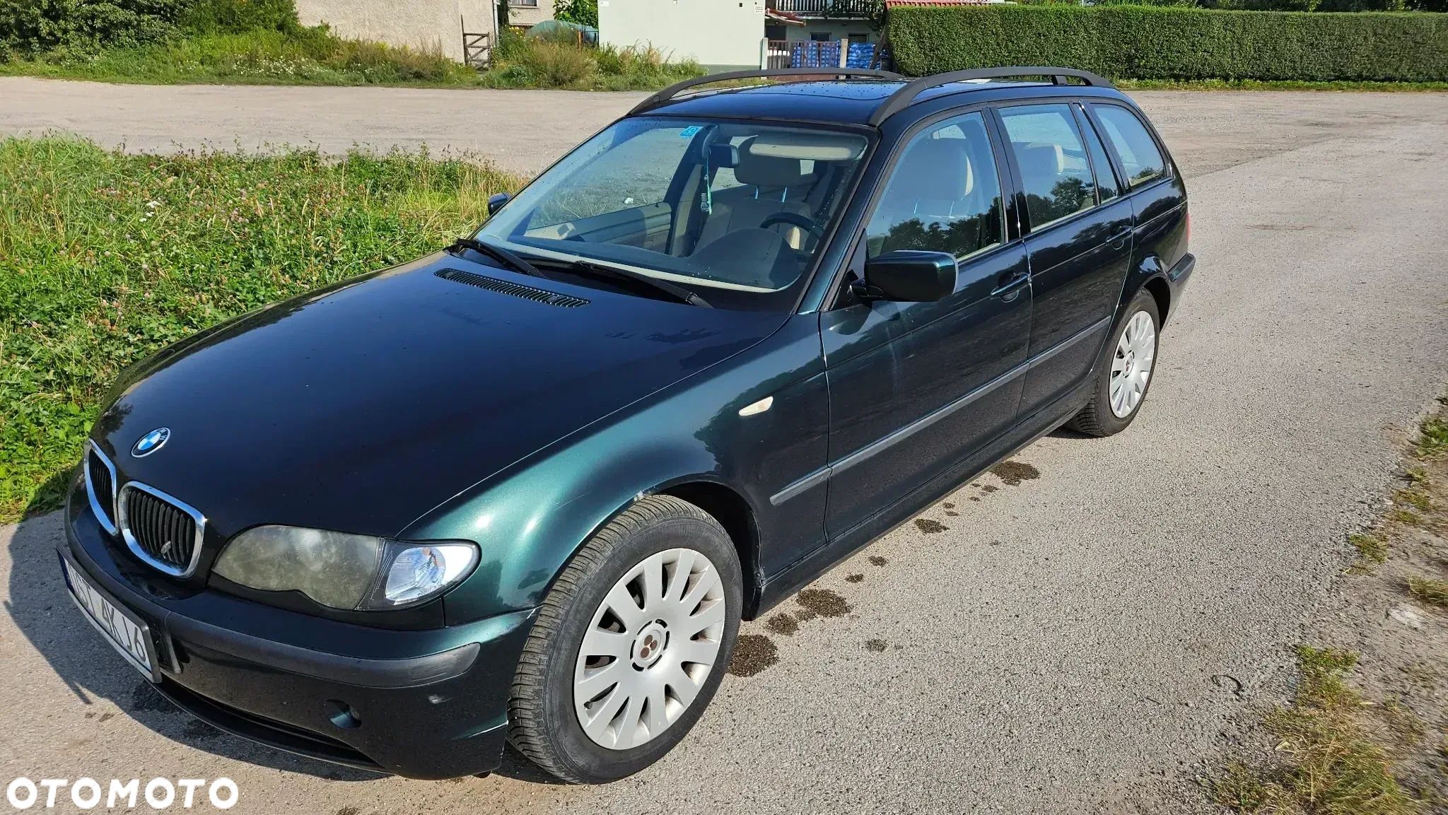 BMW Seria 3 318i Touring - 1