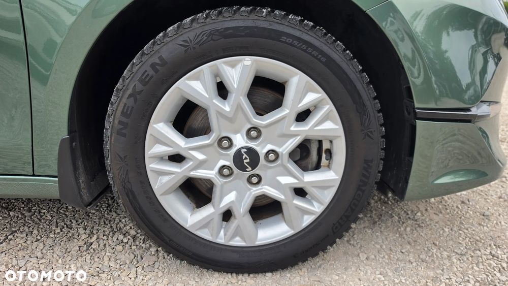 Kia Ceed 1.5 T-GDI M DCT - 21