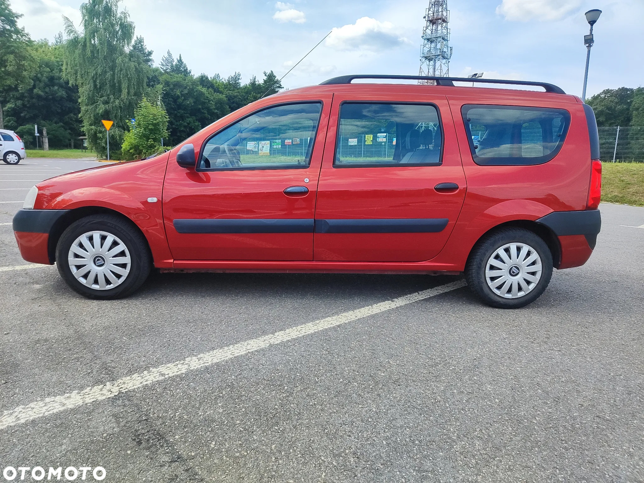Dacia Logan 1.6 Laureate - 2