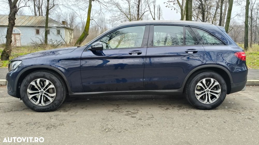 Mercedes-Benz GLC 220 d 4MATIC 9G-TRONIC - 2