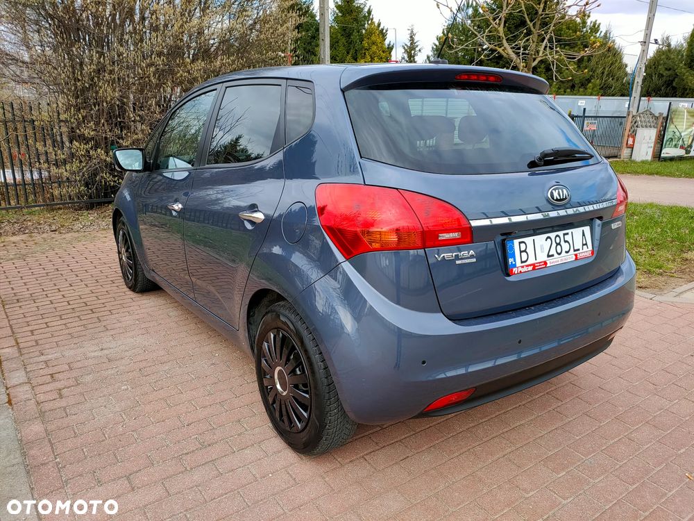 Kia Venga 1.4 CVVT Vision - 4