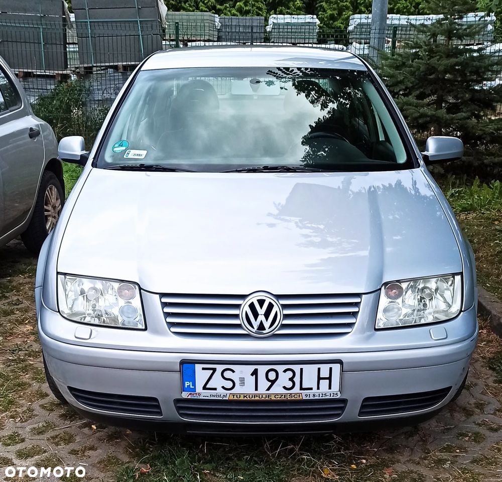 Volkswagen Bora 2.0 - 1