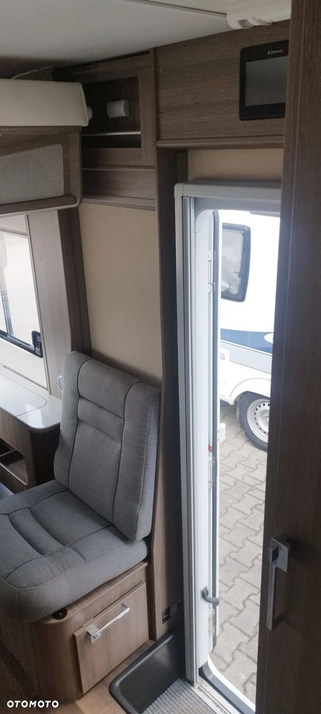 KABE Travel Master i740 - 10
