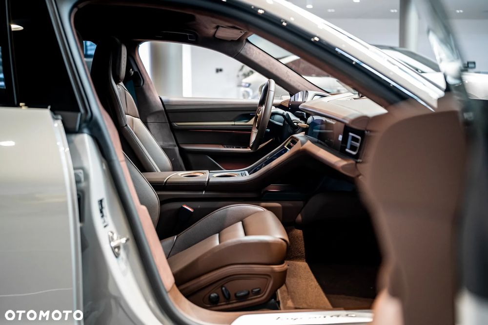 Porsche Taycan 105kWh 4S Cross Turismo - 15