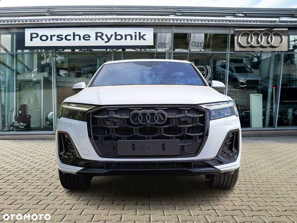 Audi Q7 - 8