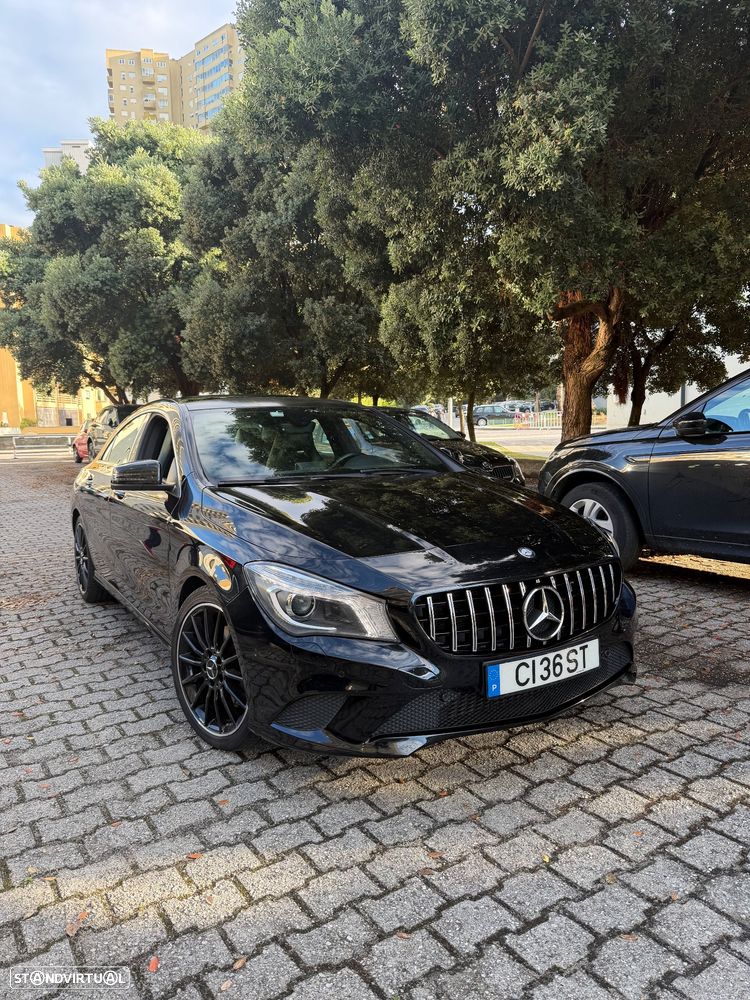 Mercedes-Benz CLA 180 Standard - 1