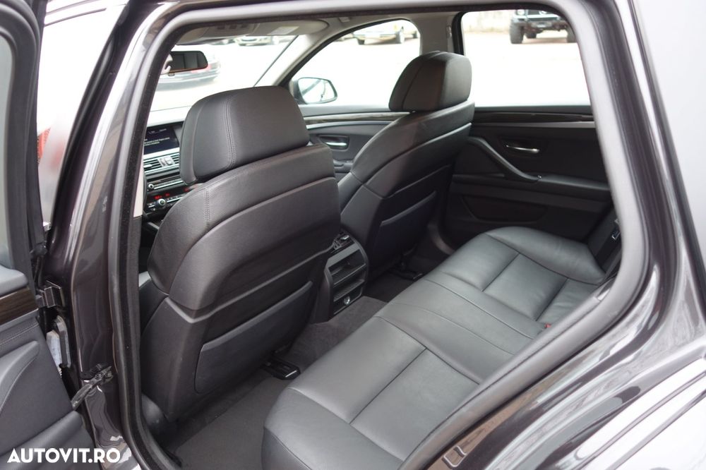 BMW Seria 5 530d xDrive - 21