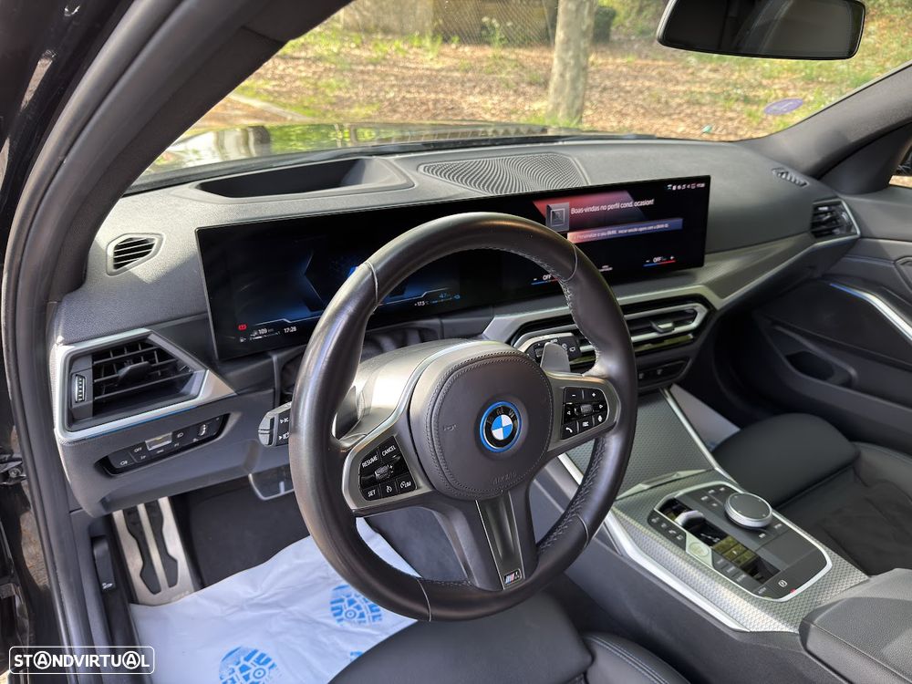 BMW 320 e Aut. M Sport - 10