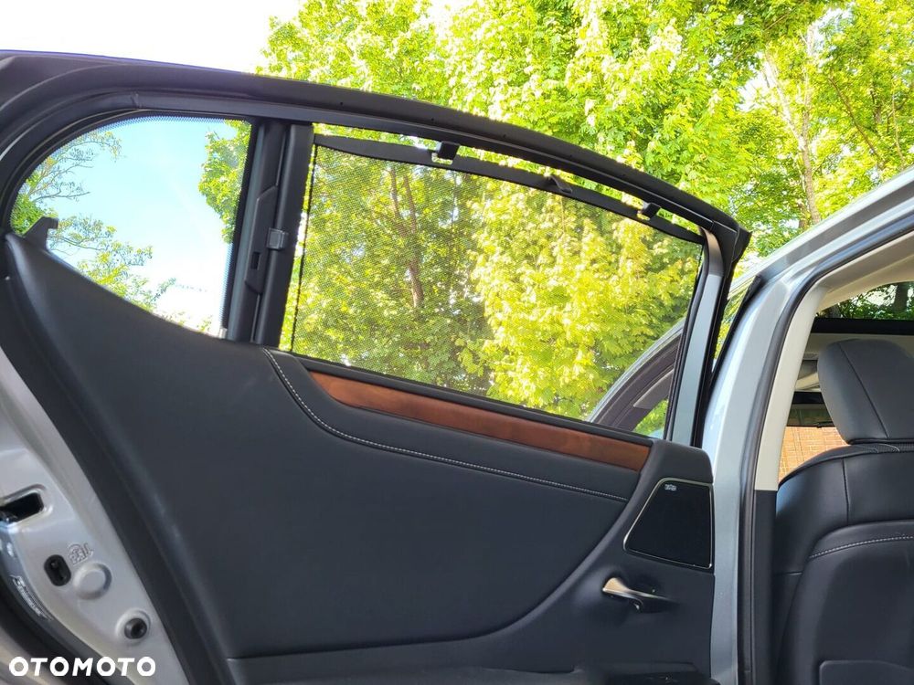 Lexus ES - 26