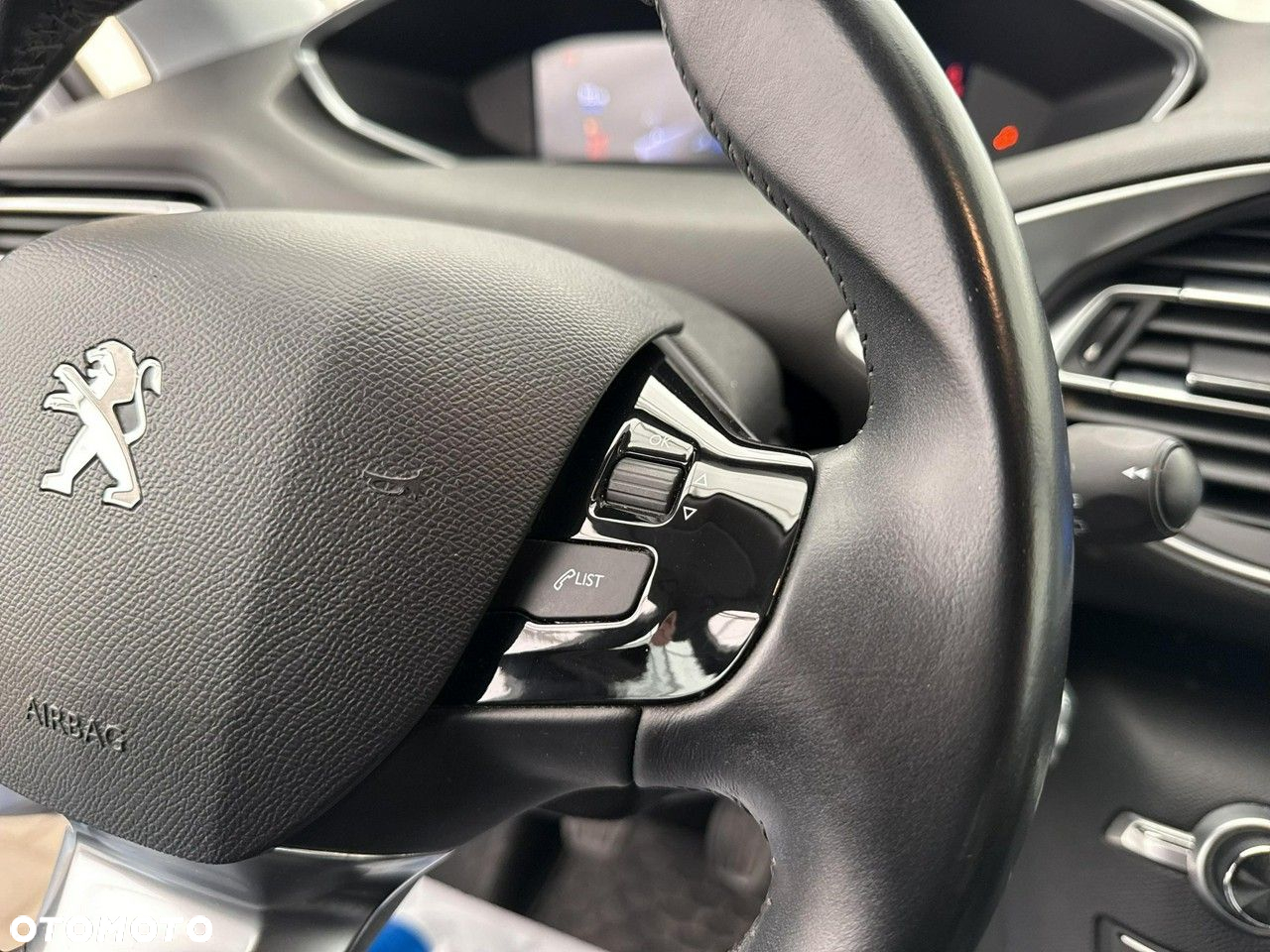 Peugeot 308 - 27