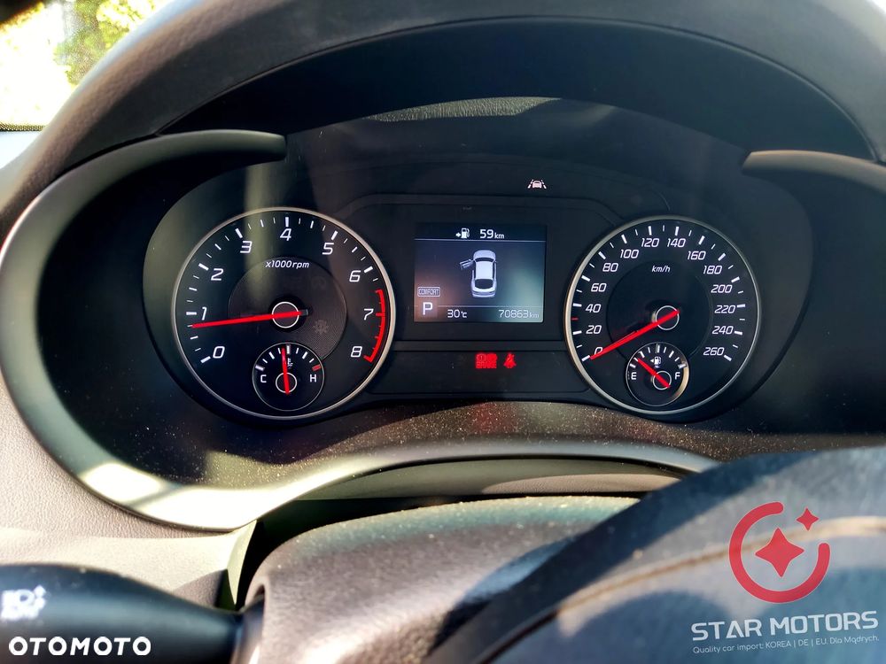 Kia Stinger - 25