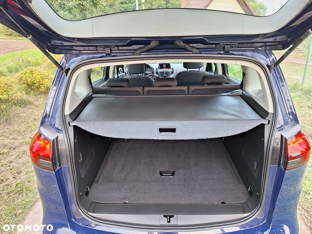 Opel Zafira - 17