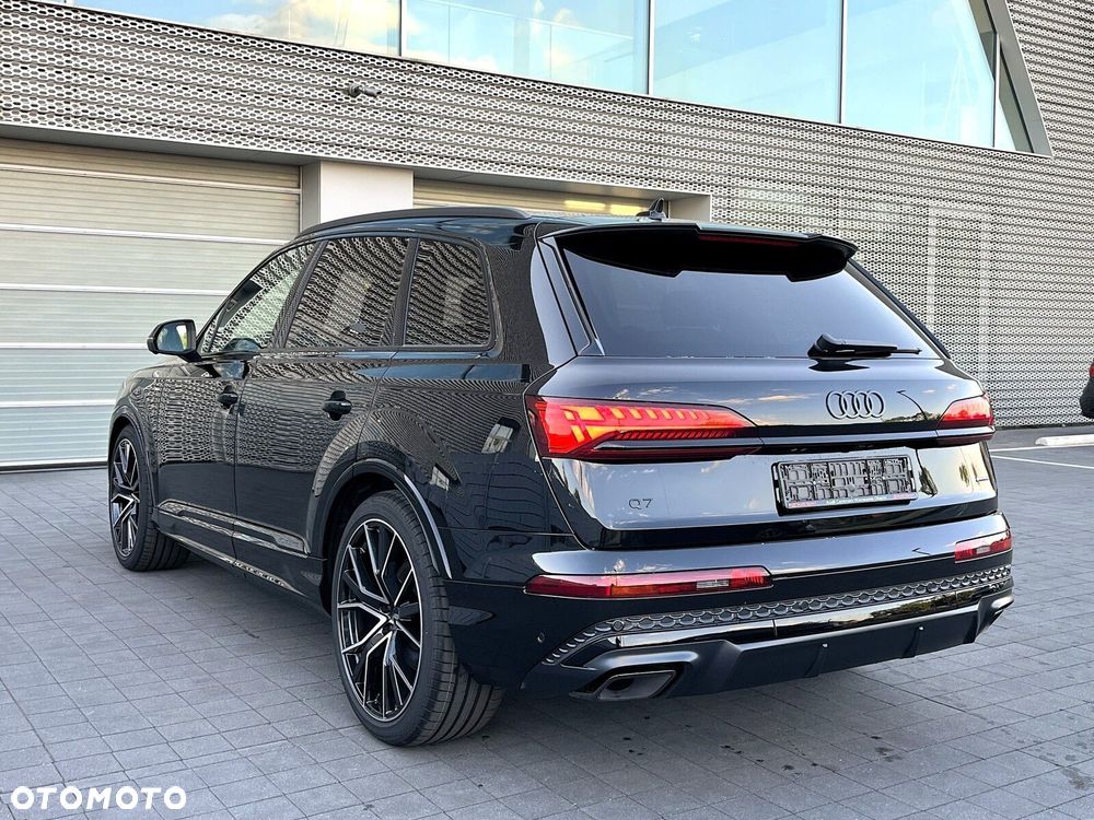 Audi Q7 - 4