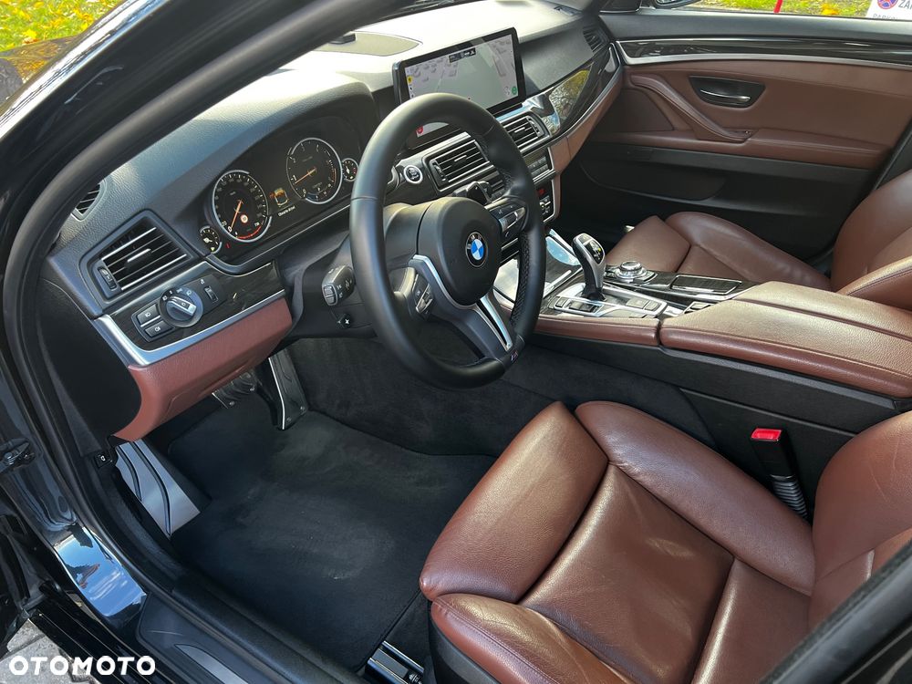 BMW Seria 5 - 21