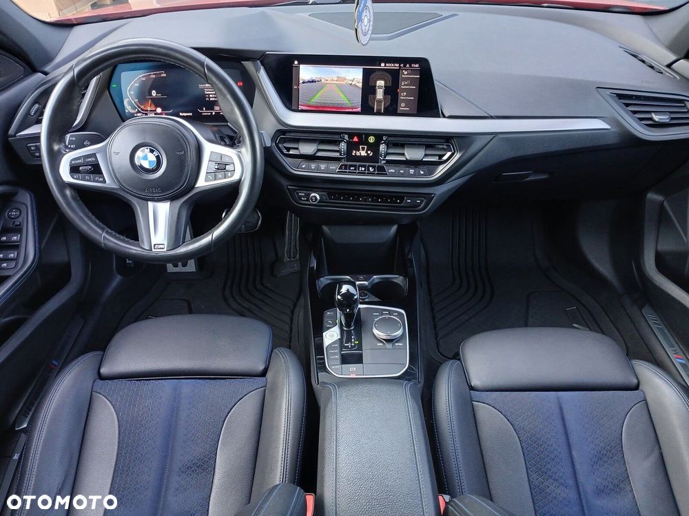 BMW Seria 1 - 24