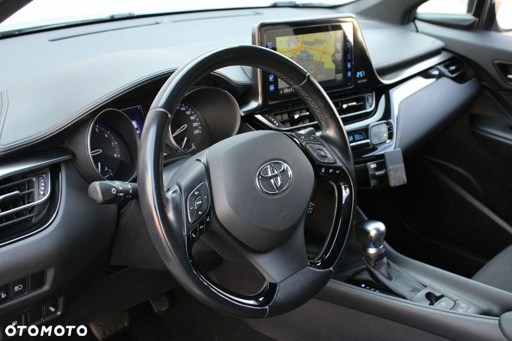 Toyota C-HR 1.2 T Prestige CVT 4x4 - 23