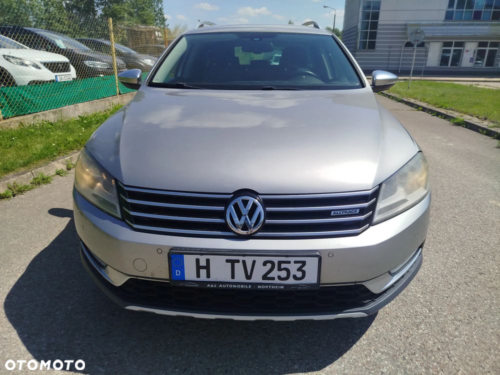 Volkswagen Passat - 16
